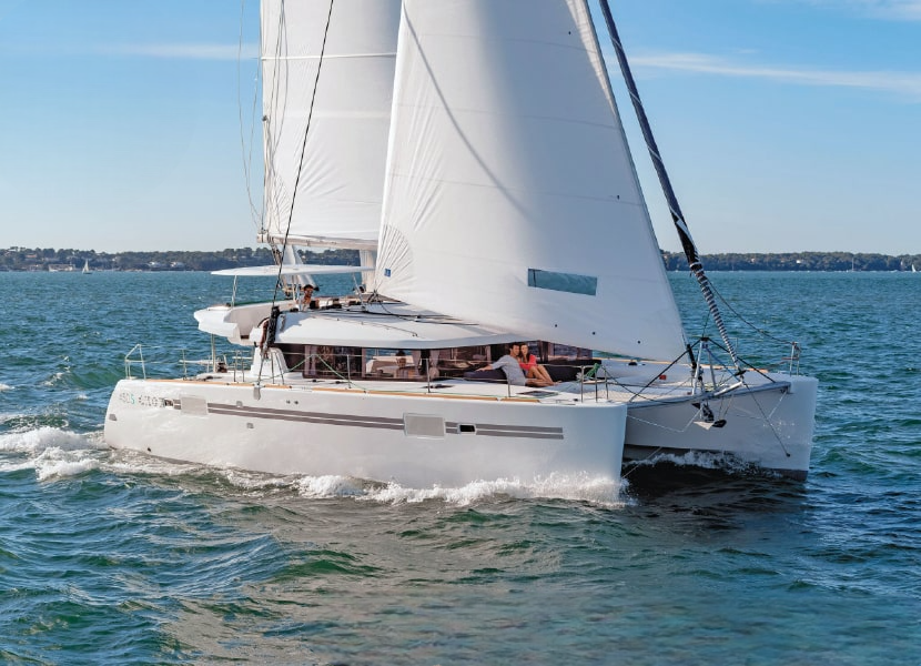 Lagoon-450s